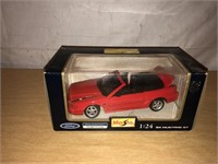 Maisto Die Cast 1994 Ford Mustang 1:24 Scale Car