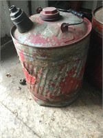 2 Vintage gas cans