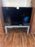 50" Hitachi TV & Stand