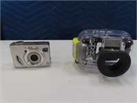 SONY 5.1mp Digital Camera w/ New Underwater Case