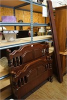 Pair of Cherry Twin Size Beds w/Rails