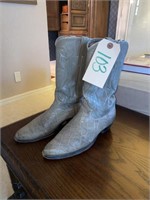 Pair Western Boots Sz Unk