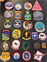 W - LOT OF COLLECTIBLE PATCHES (K45)
