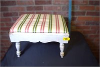 VTG wood foot stool