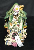 11" Heather Goldmine Country Store Candle Cover