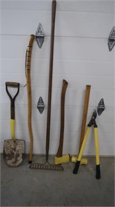 Sledgehammer, Axe, Rake, Shovel, Pruner