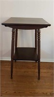 ANTIQUE OAK 2-TIER TABLE WITH SPOOL LEGS