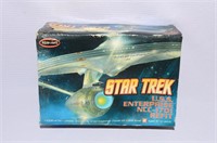 Polar Lights Star Trek USS Enterprise Model Kit