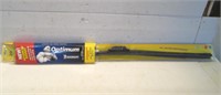 NEW 28" OPTIMUM WINDSHIELD WIPER BLADE FOR TRUCKS