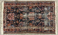 45” x27” Carpet Rug