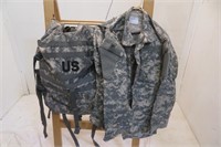 US Military clothes Sm-SH & matching bag
