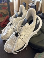 Under Armor Curry’s size 8 used