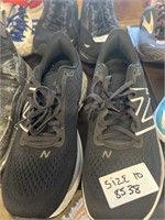 New Balance Sneakers Size 10