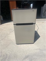 Mini Fridge & Freezer