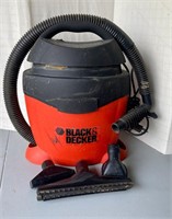 Black & Decker Wet Dry Vac with Attachments