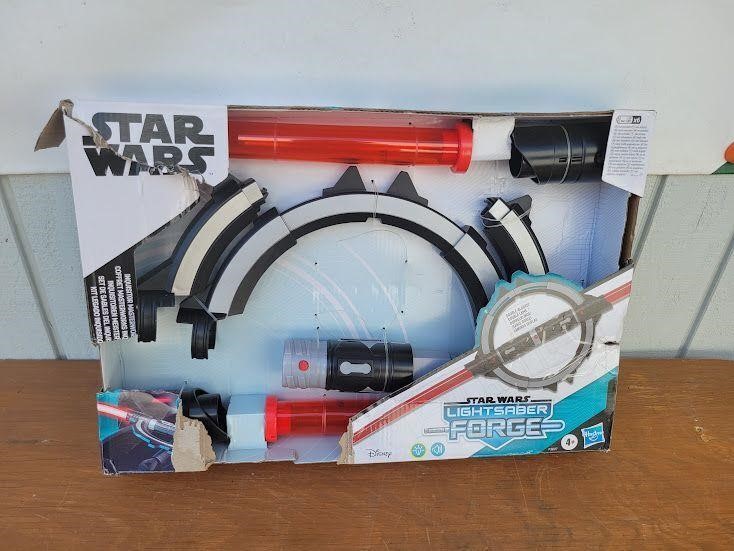 UNUSED STAR WARS Lightsaber Force Toy