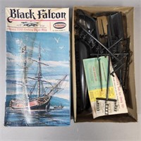 AURORA BLACK FALCON MODEL KIT