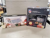 Microwave Hot Plate & NFL Sandwich Grill
