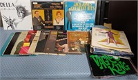 11 - MIXED LOT OF VINYL RECORDS (T47)