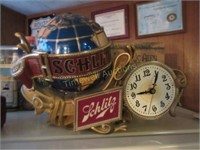 Schlitz bar clock