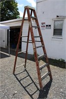 Werner 8' Fiberglass Aluminum Ladder