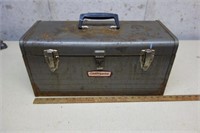 Craftsman 6512 metal toolbox