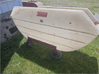 FIBERGLASS ROLLING GRAIN / FOLAGE CART