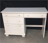 4 Drawer White Desk Y14A