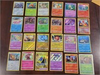 MODERN LARGE LOT OF POKEMON TRADING CARD HOLO'S