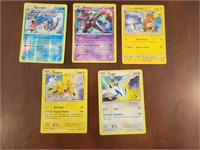 POKEMON TRADING CARD HOLO'S