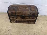Dome Top Storage Trunk