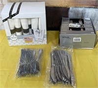 11 - LOT OF PLASTIC CUTLERY SETS (H83)