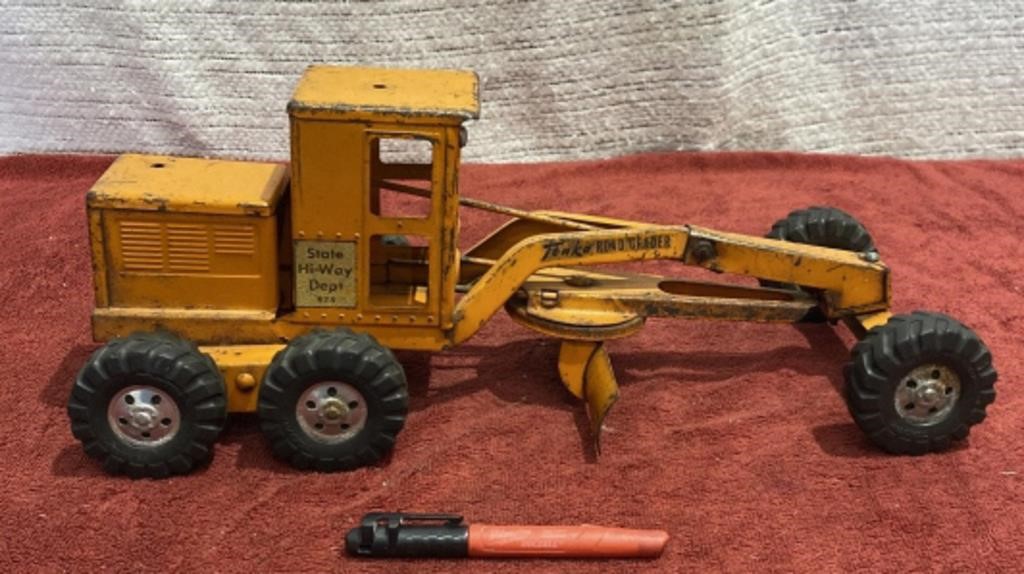 Vintage Tonka Road Grader Tractor