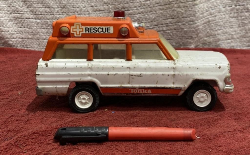 Vintage Tonka Ambulance