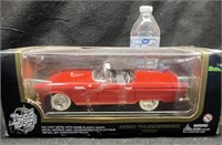 1/18 SCALE DIE CAST 1955 FORD THUNDERBIRD