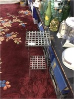 Metal plant stand