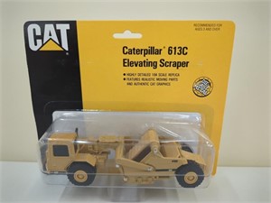 Cat 613C Elevating Scraper NIP 1/64