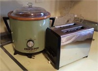 Rival crock pot and Proctor Silex toaster