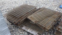 (1) Pallet Steel Grating