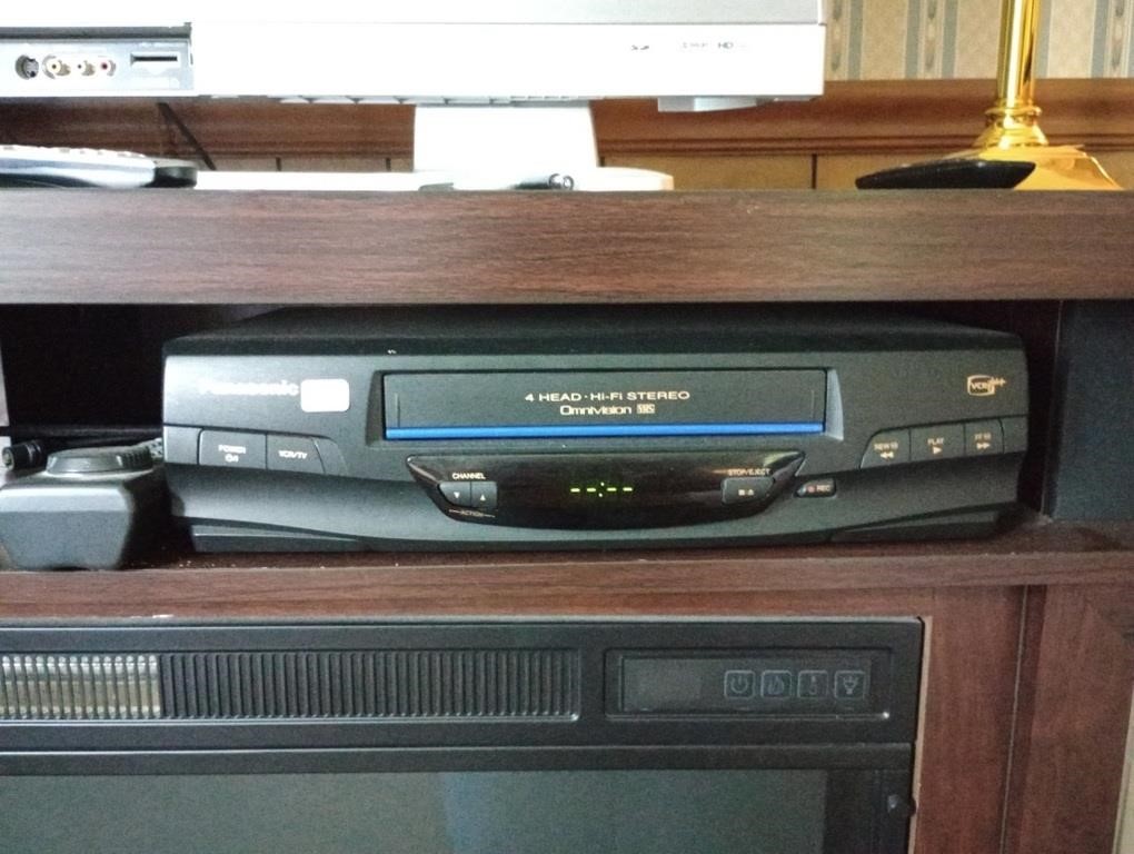 Panasonic Omnivision VHS player. Not tested at