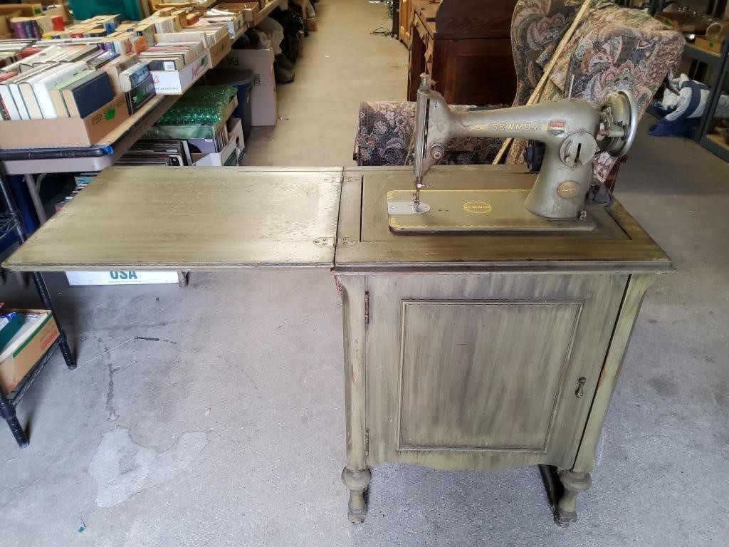 Sewmor Sewing Machine Table