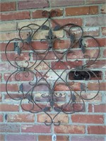 Metal wall decor 24Wx30H