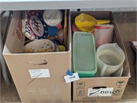 Lot of Tupperware & Plastic Dishes