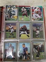 2 PC NFL SPORTS CARD ALBUMS