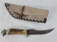 Fixed blade knife with sheath