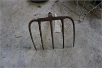 Vintage Metal Rake Head