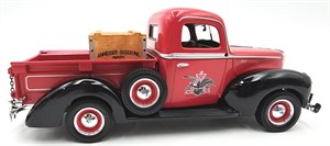 ERTL 1940 FORD "ANHEUSER BUSCH" 1/25TH SCALE