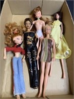 5-fashion dolls