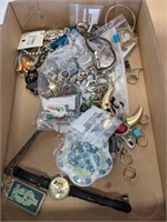 GROUP OF COSTUME JEWELRY, ASSORTED