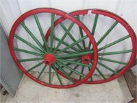 Pair Painted 30" Wood Spoke Buggy Wheels